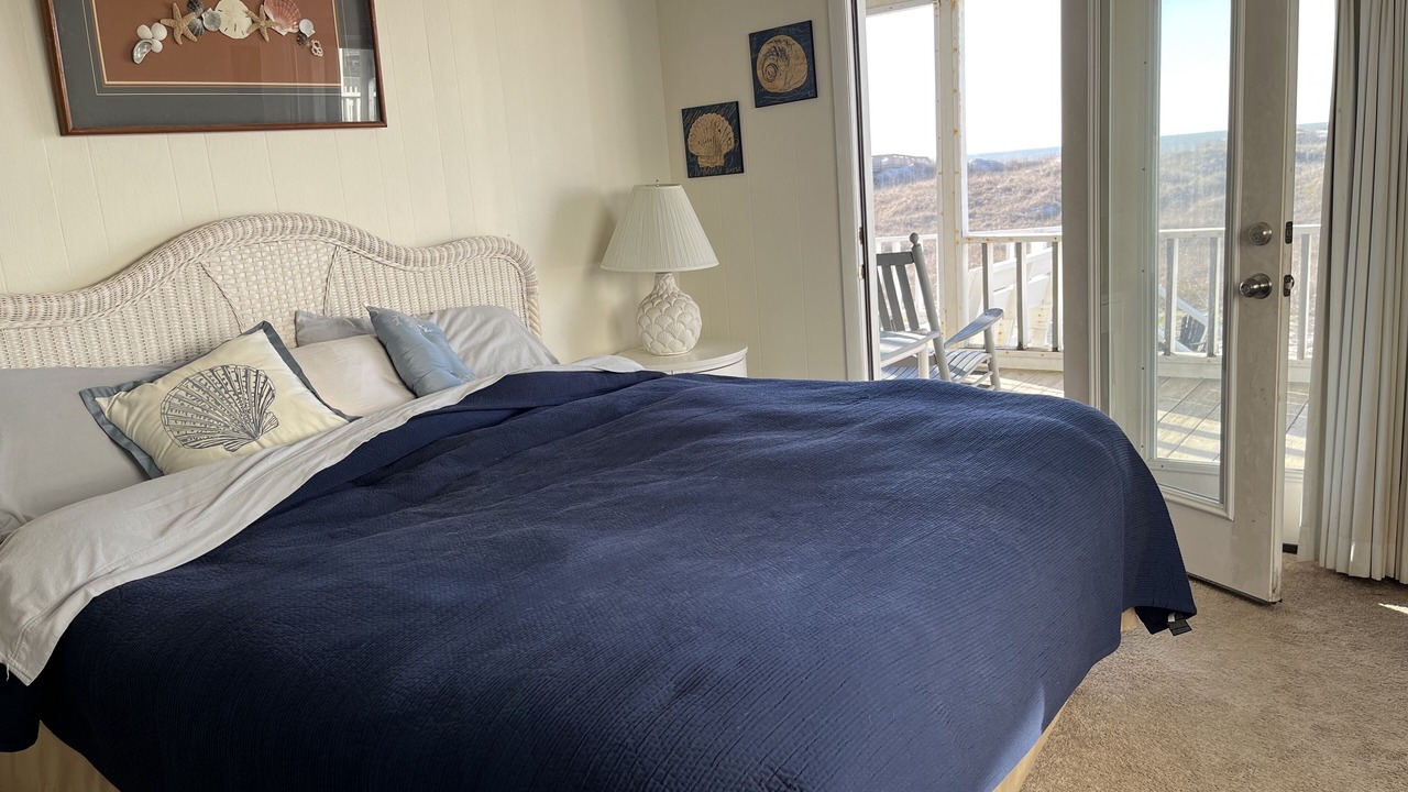 Photo of Bedroom in Sunset Beach
