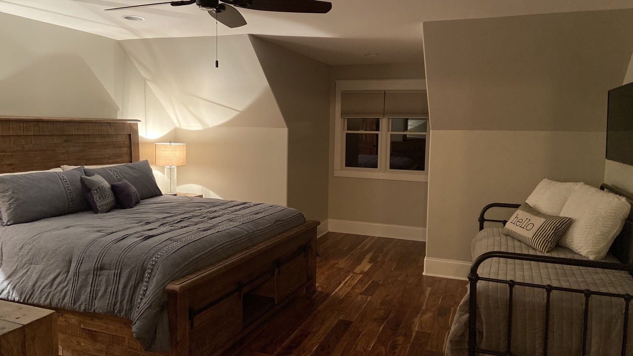 Photo of Others in Mineral Bluff