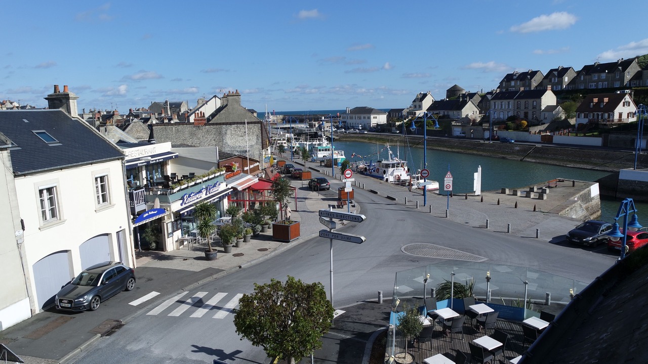 Photo of Others in Port-en-Bessin-Huppain