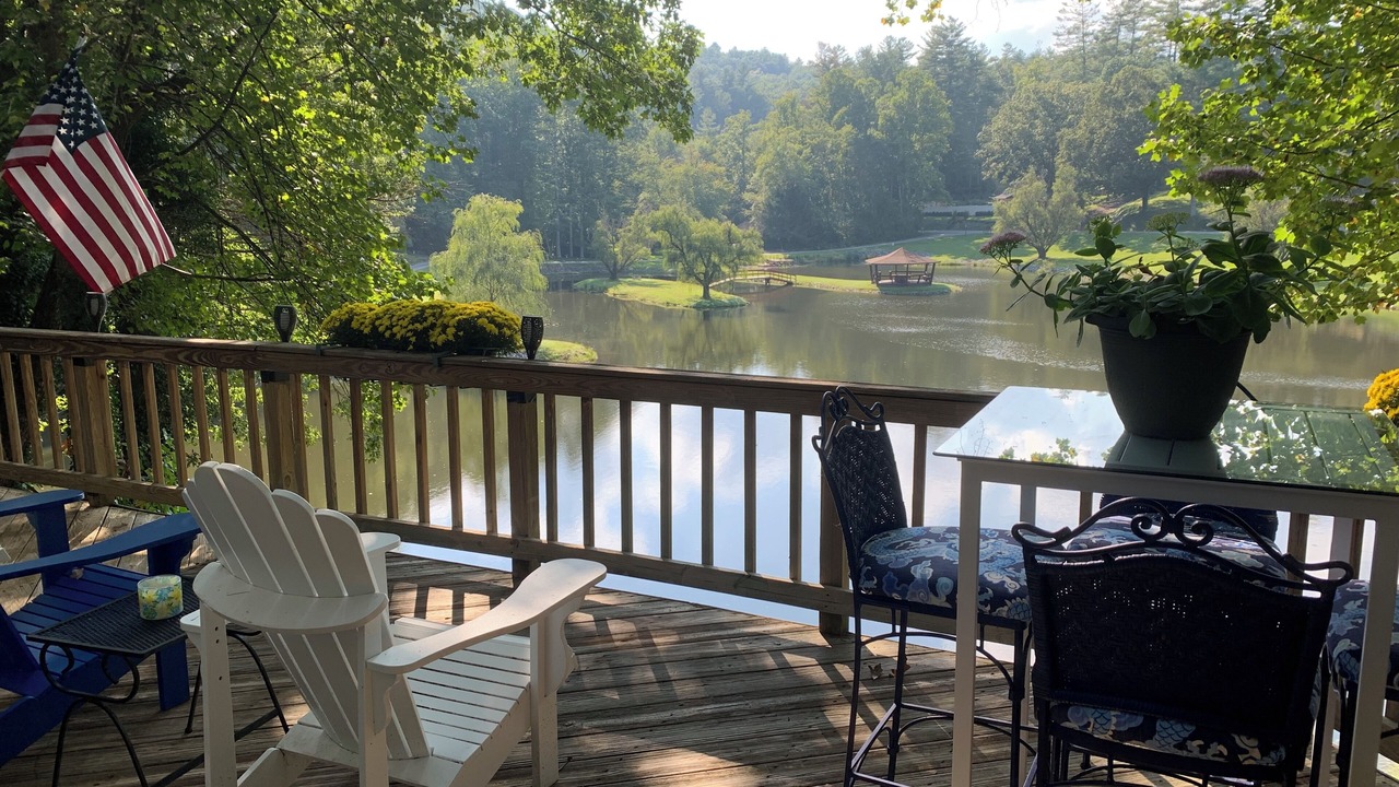 Photo of Outdoor in Hendersonville