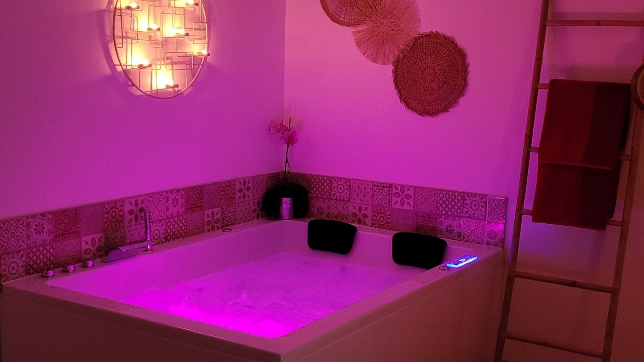 Photo of Others in Ploneour-Lanvern