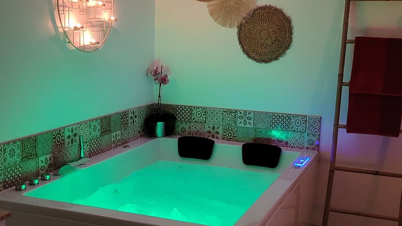 Photo of Others in Ploneour-Lanvern