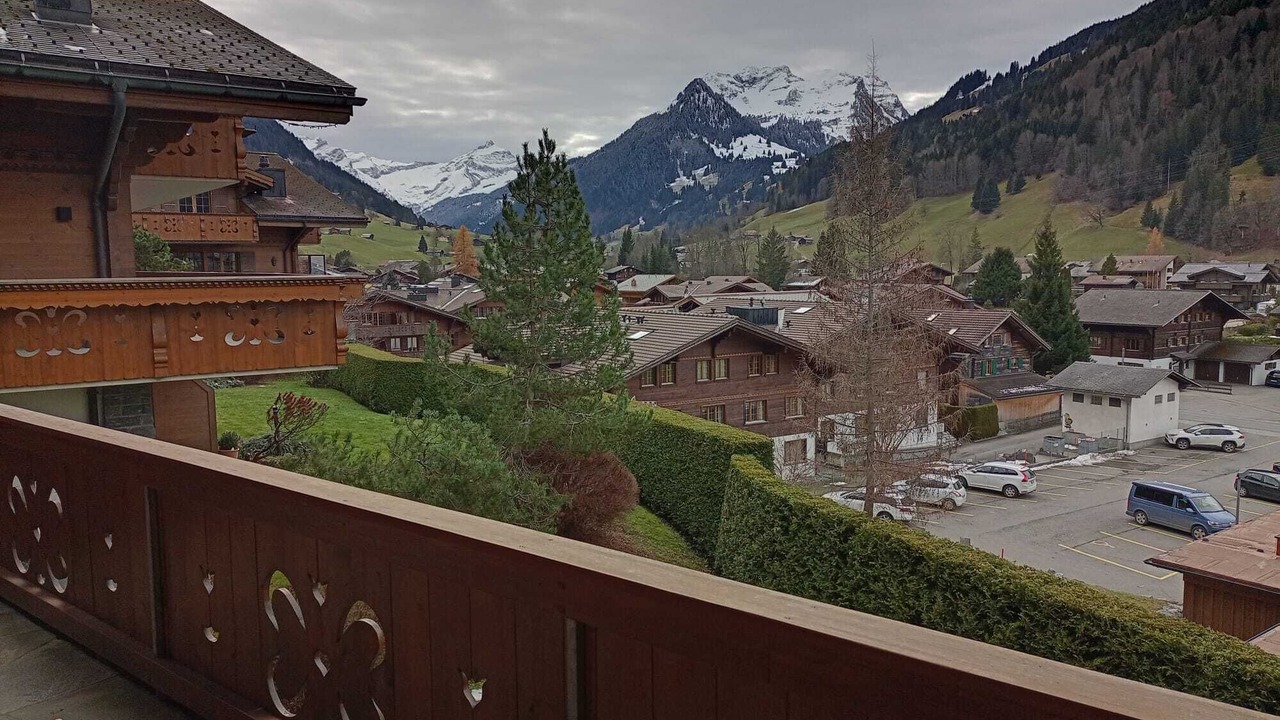 Photo of Patio Balcony in Zweisimmen Nr Gstaad