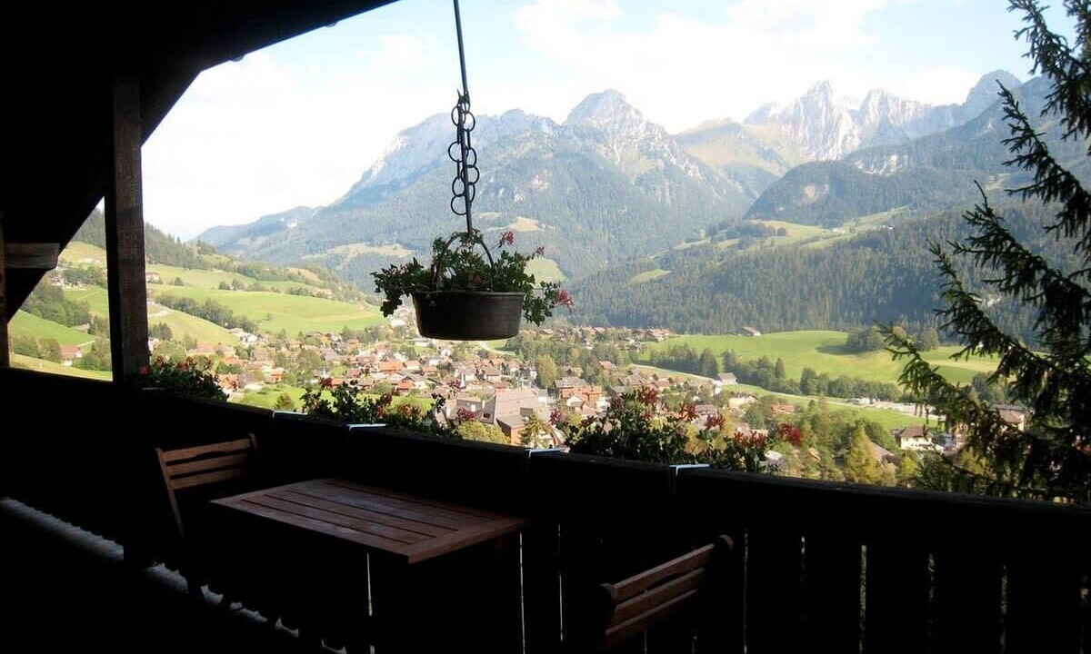 Photo of Patio Balcony in Chateau-d'Oex