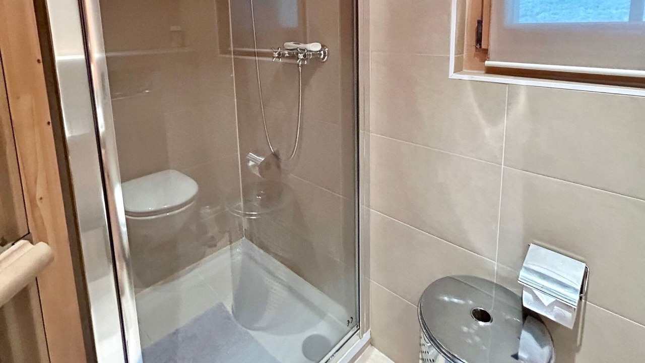 Photo of Bathroom in Saanen
