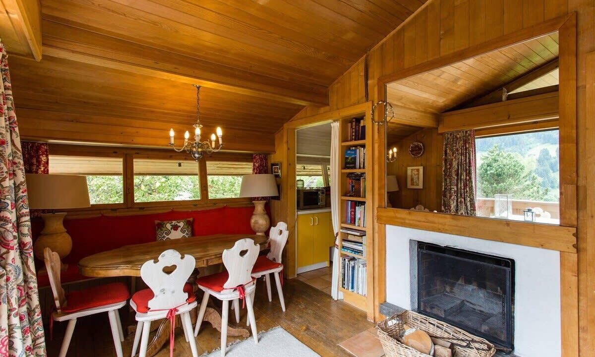 Photo of Bedroom in Rougemont