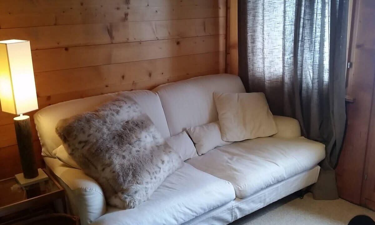 Photo of Bedroom in Gsteig