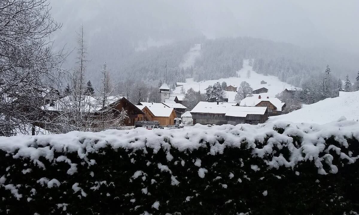 Photo of Others in Gsteig