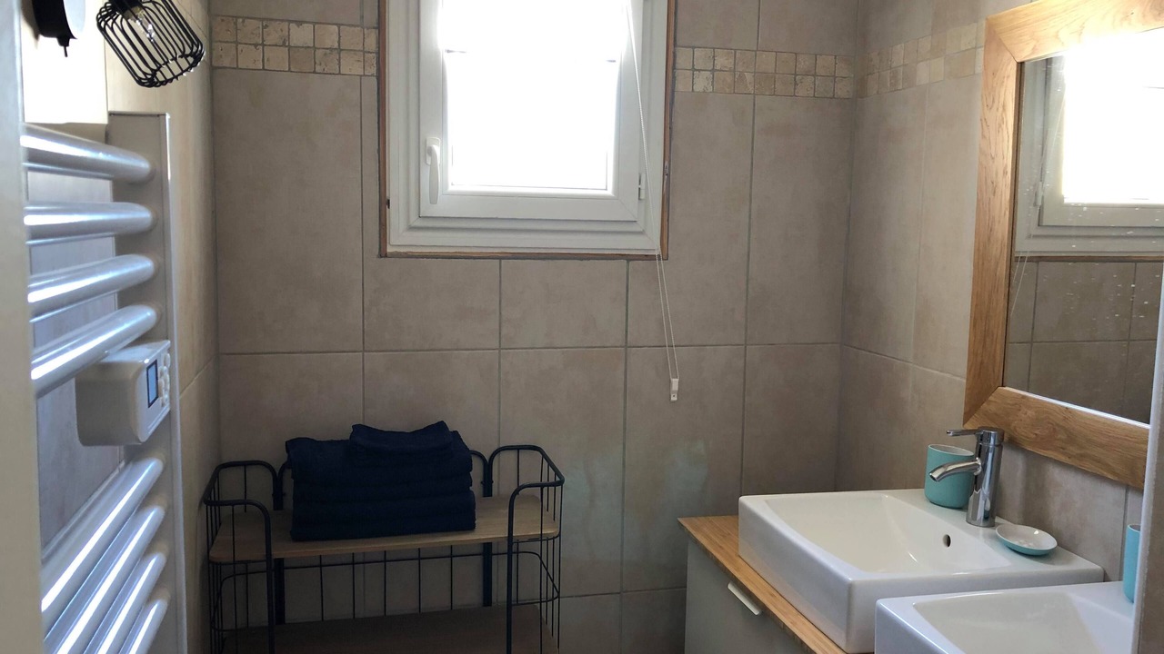 Photo of Bathroom in Oraison