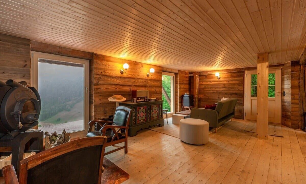 Photo of Livingroom in Rossiniere