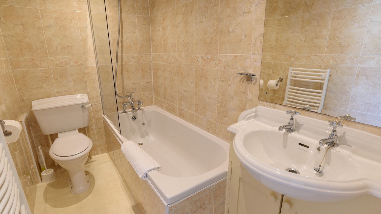 Photo of Bathroom in Bakewell