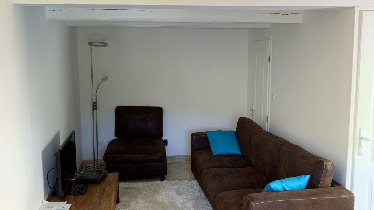 Photo of Livingroom in Tharaux