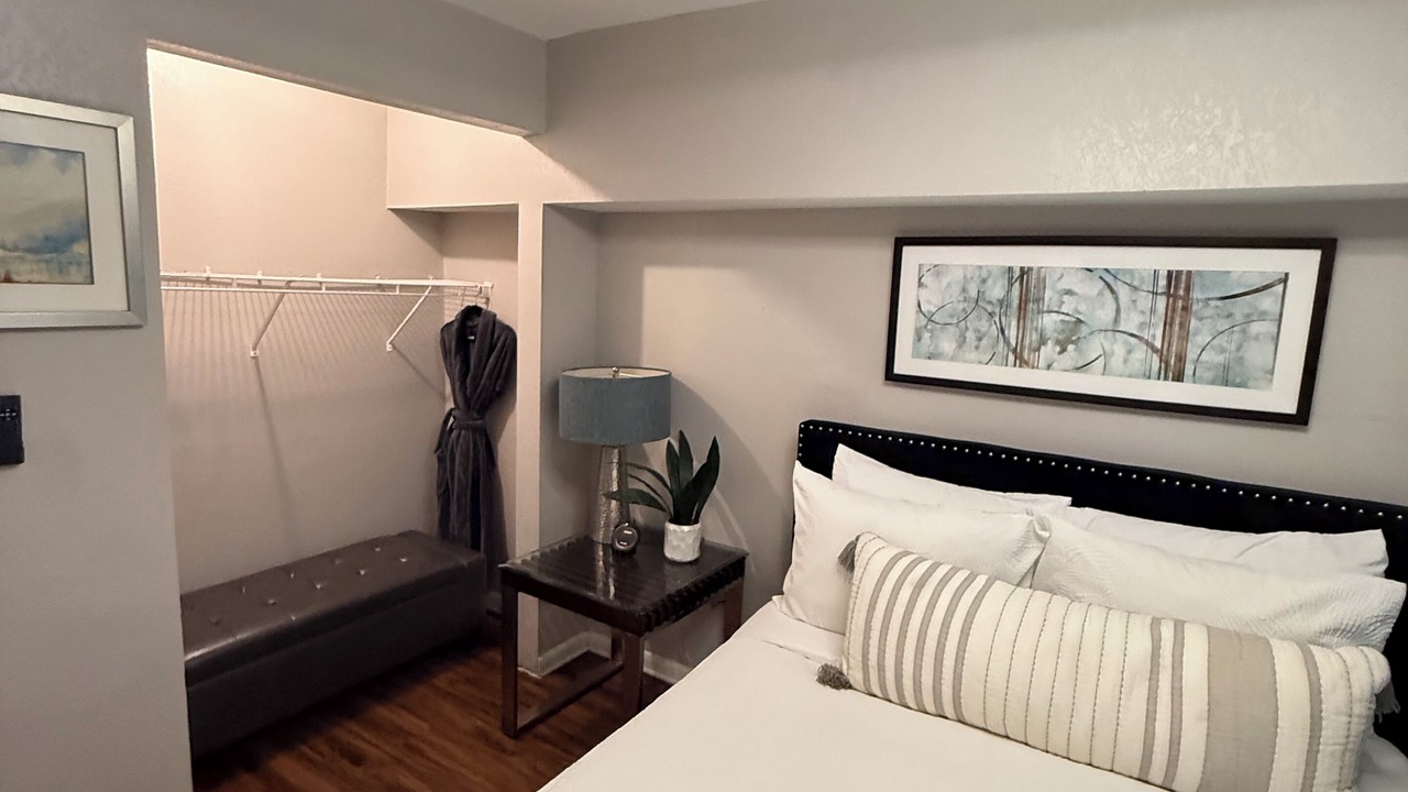 Photo of Bedroom in Ybor City