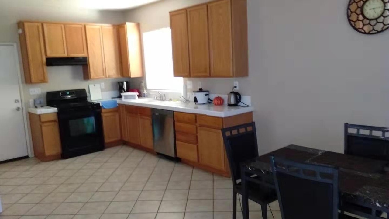 Photo of Kitchen in Victorville