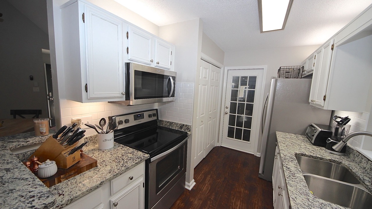 Photo of Kitchen in Peachtree City