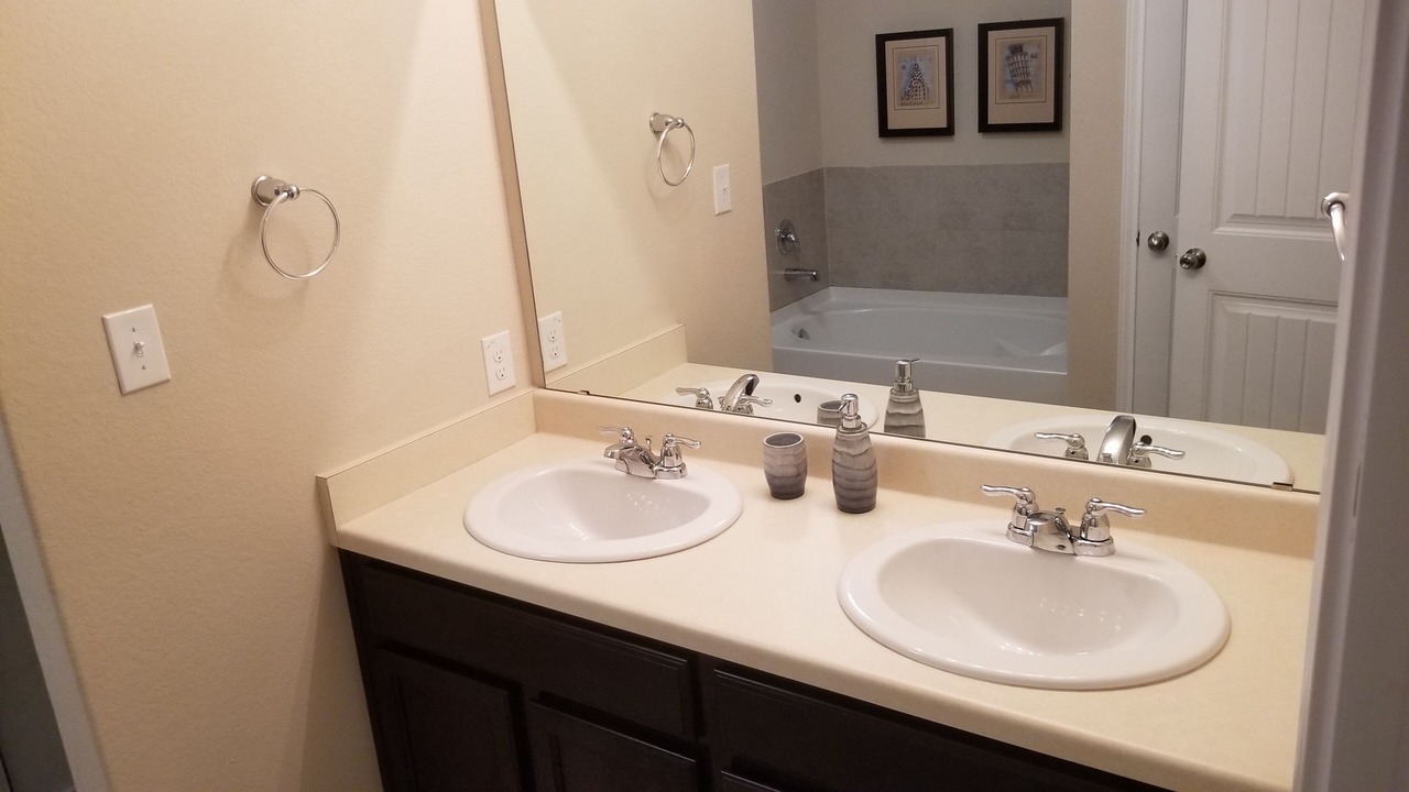 Photo of Bathroom in Solana Ridge