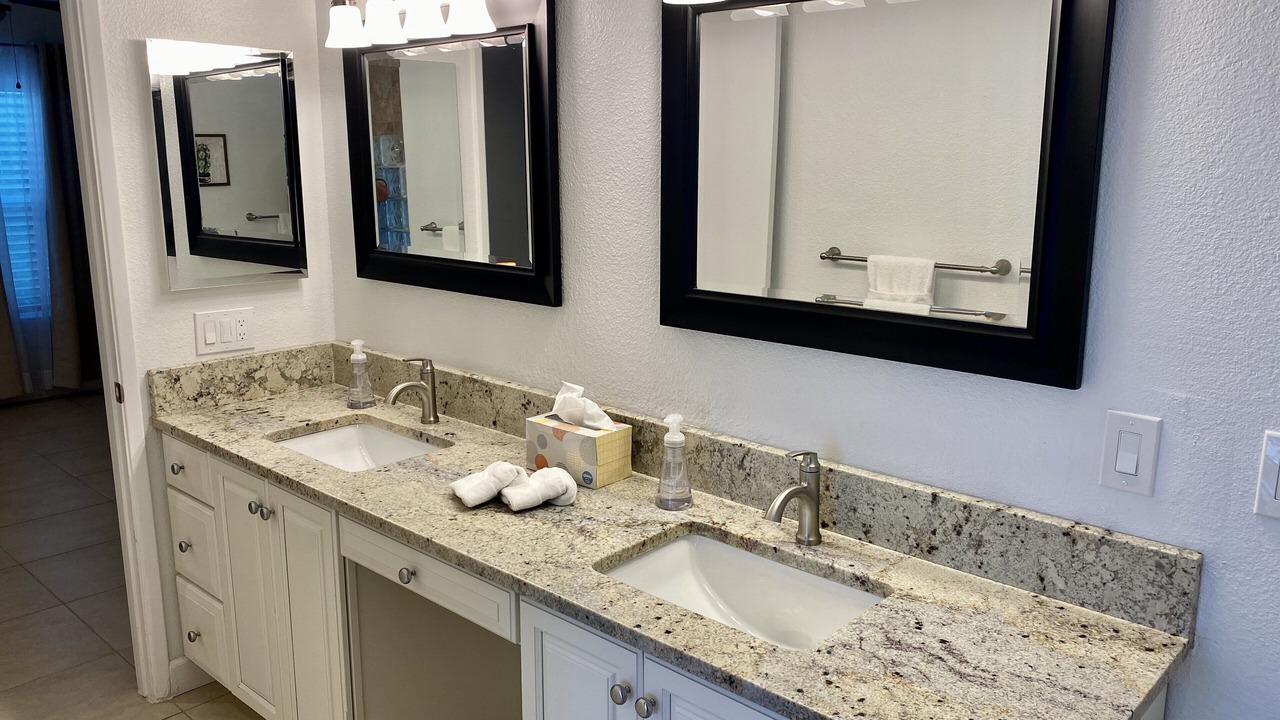 Photo of Bathroom in Spanish Mountain Estates