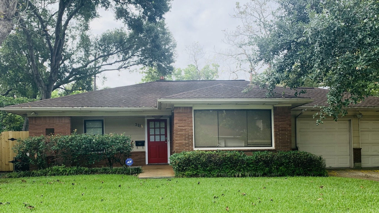 Photo of Outdoor in Braeswood Place