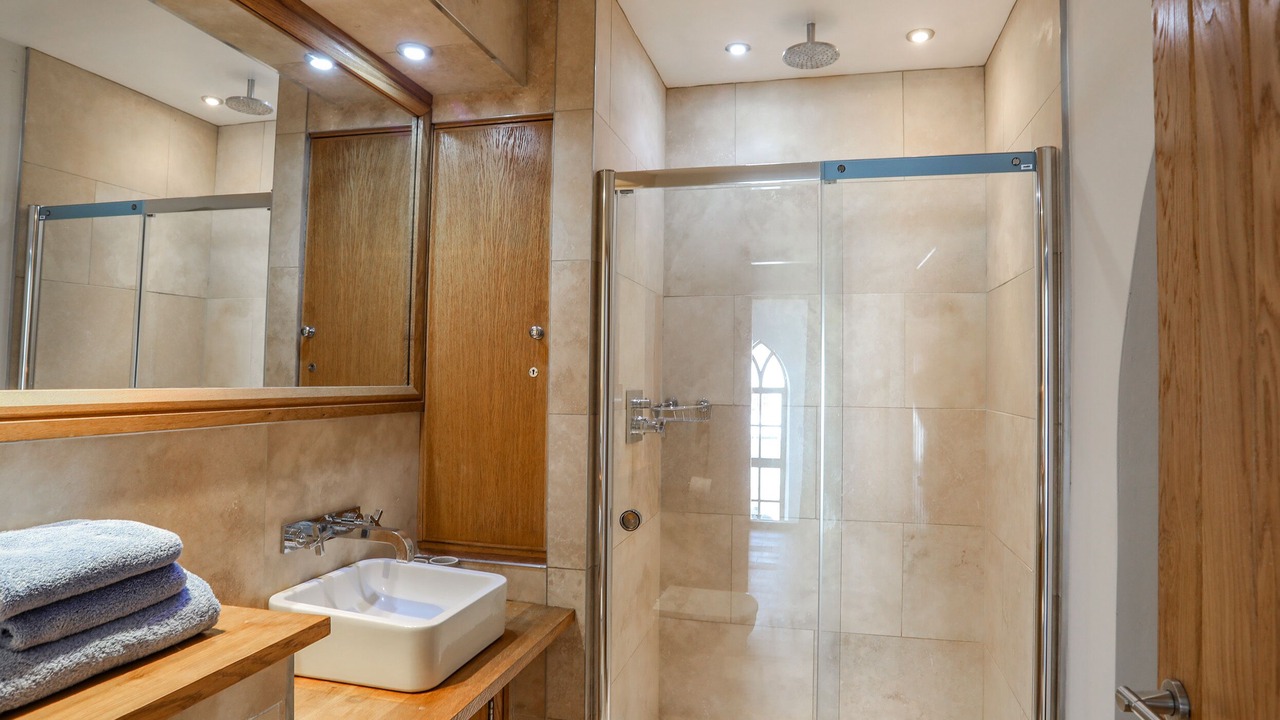 Photo of Bathroom in Edern