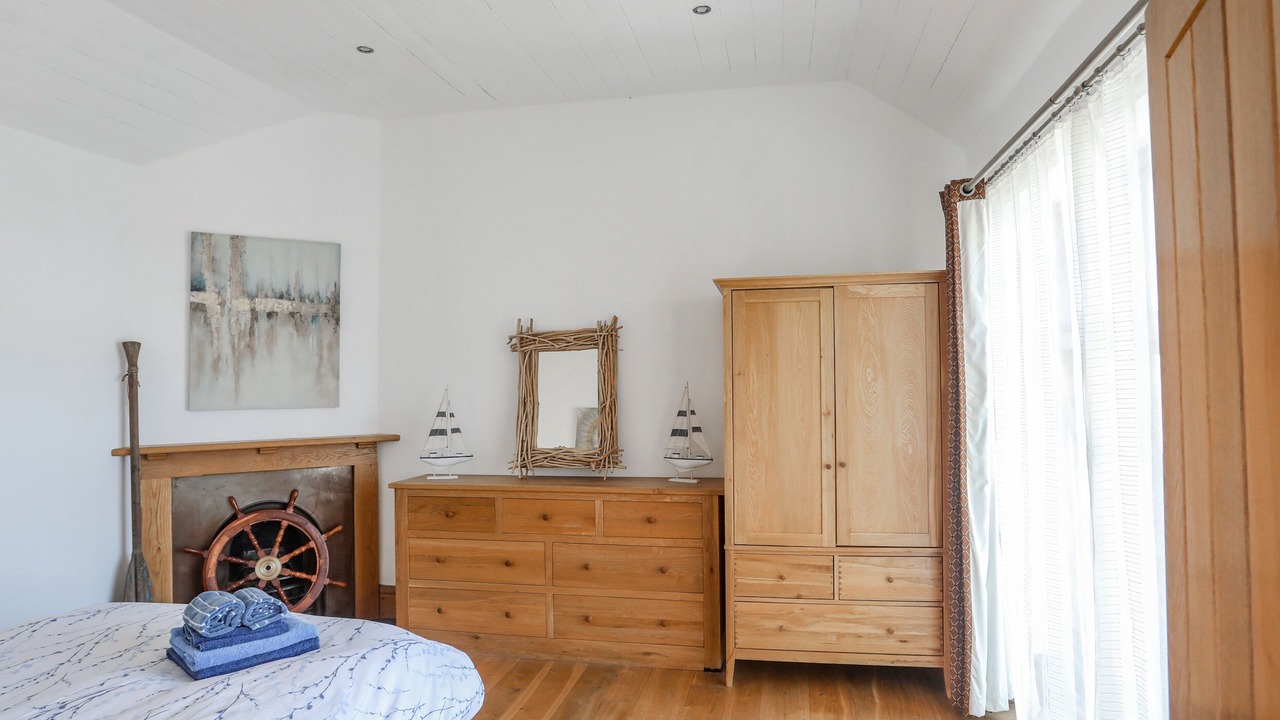 Photo of Bedroom in Edern