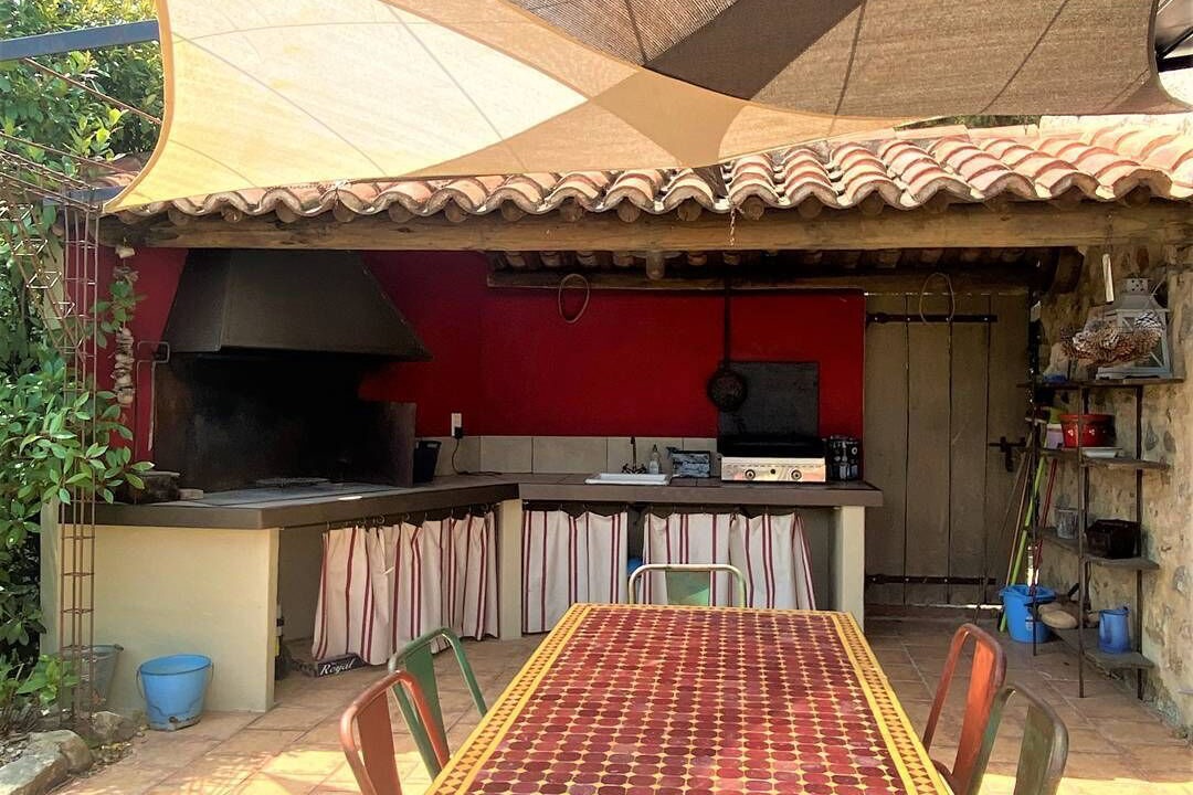 Photo of Outdoor in Eus