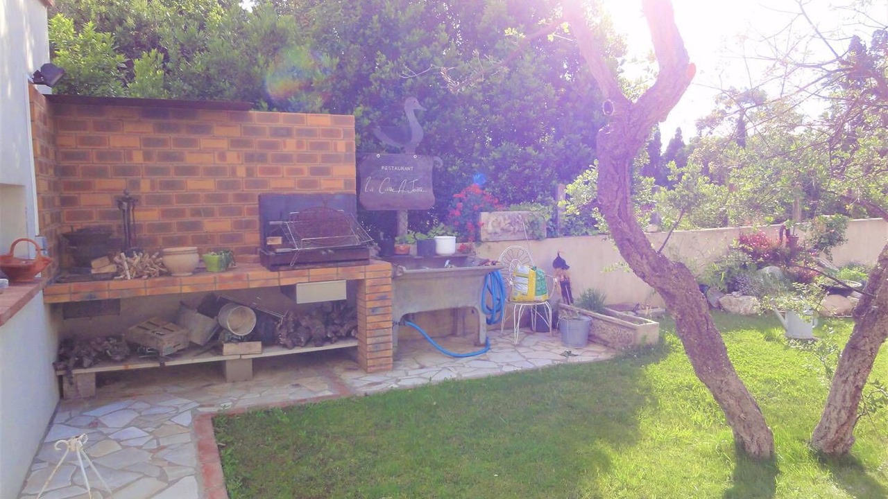 Photo of Outdoor in Bompas