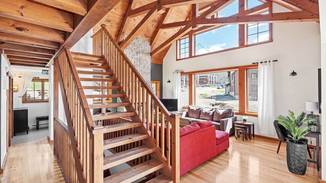Photo of Livingroom in Stoneham