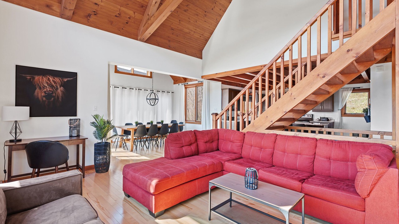 Photo of Livingroom in Stoneham
