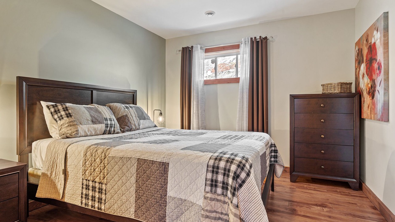 Photo of Bedroom in Stoneham