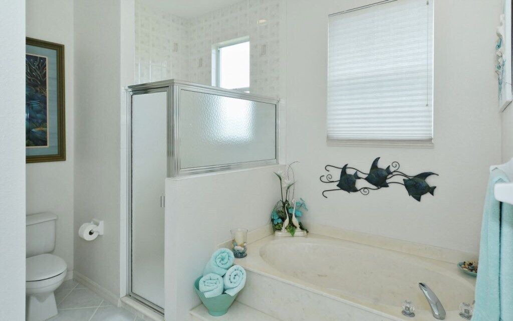 Photo of Bathroom in Long Meadow
