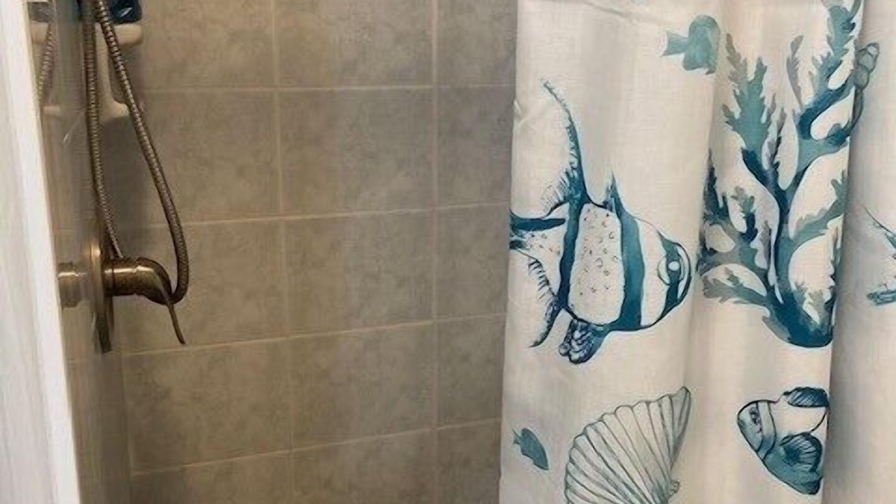 Photo of Bathroom in Kalama Tract