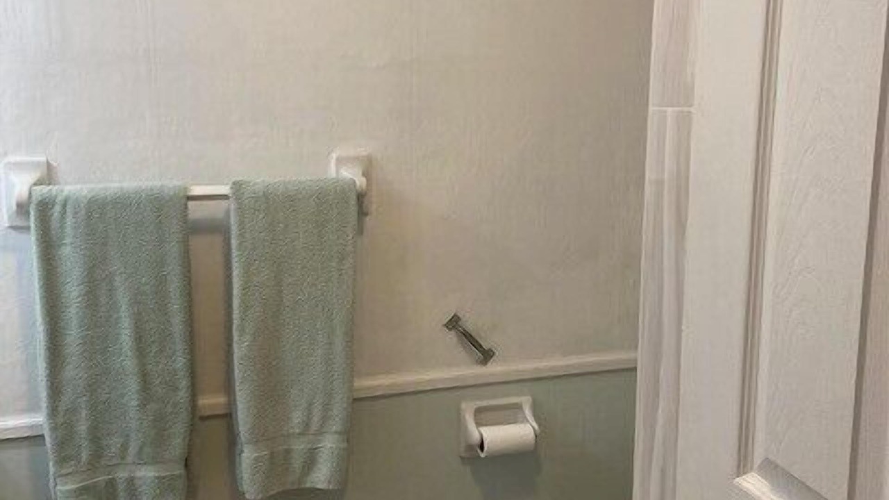 Photo of Bathroom in Kalama Tract