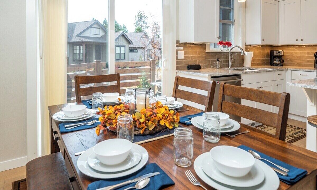 Photo of Livingroom in Sagewood