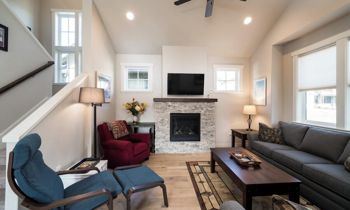 Photo of Livingroom in Sagewood