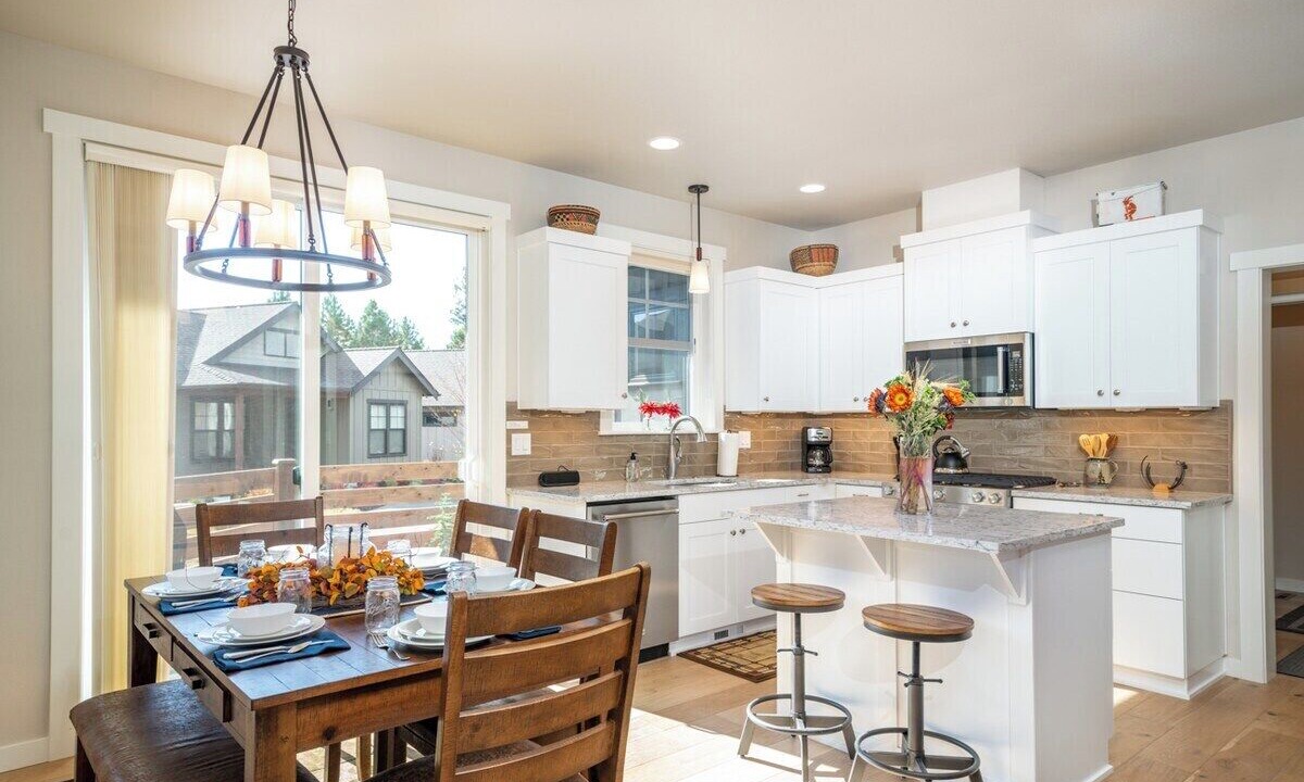 Photo of Others in Sagewood