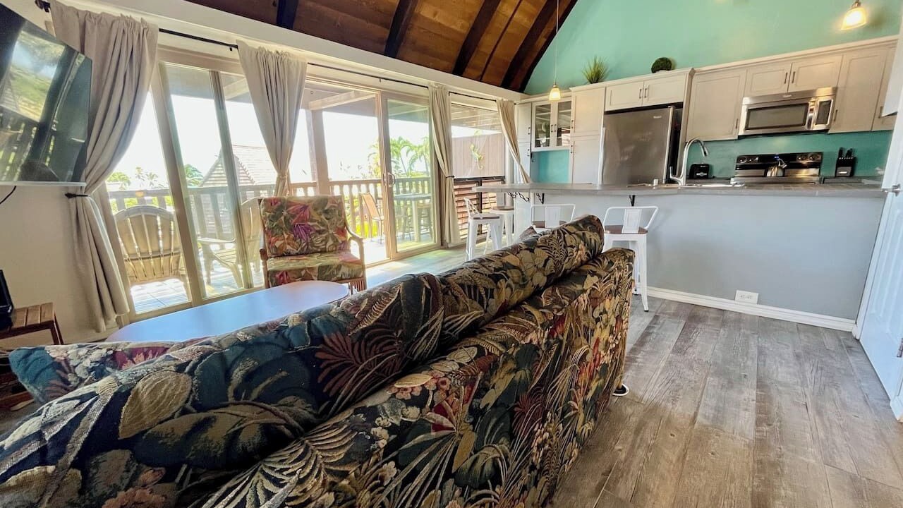 Photo of Livingroom in Punaluu