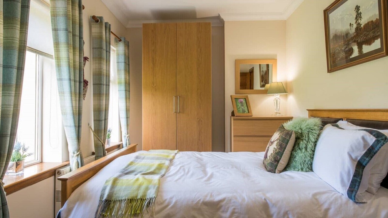 Photo of Bedroom in Airdrie