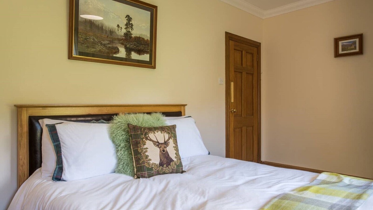 Photo of Bedroom in Airdrie