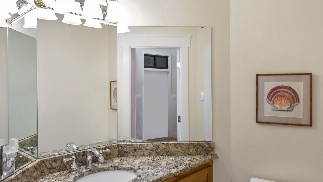 Photo of Bathroom in Port Aransas