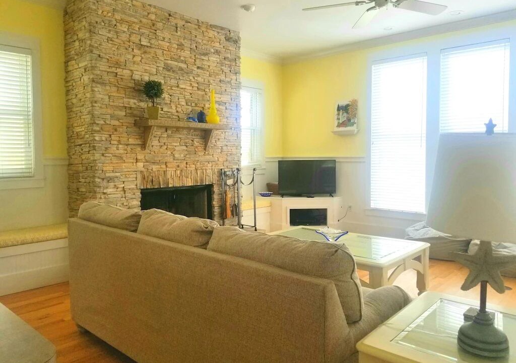 Photo of Livingroom in Steinhatchee