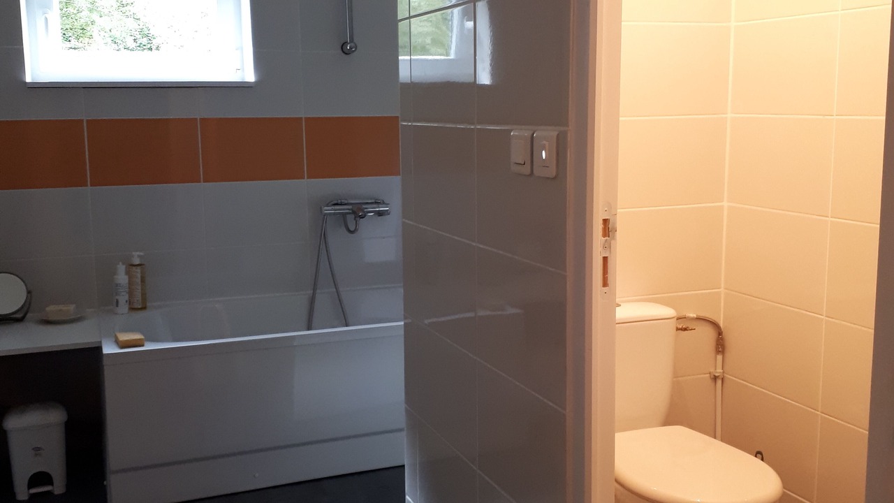 Photo of Bathroom in Landrichamps