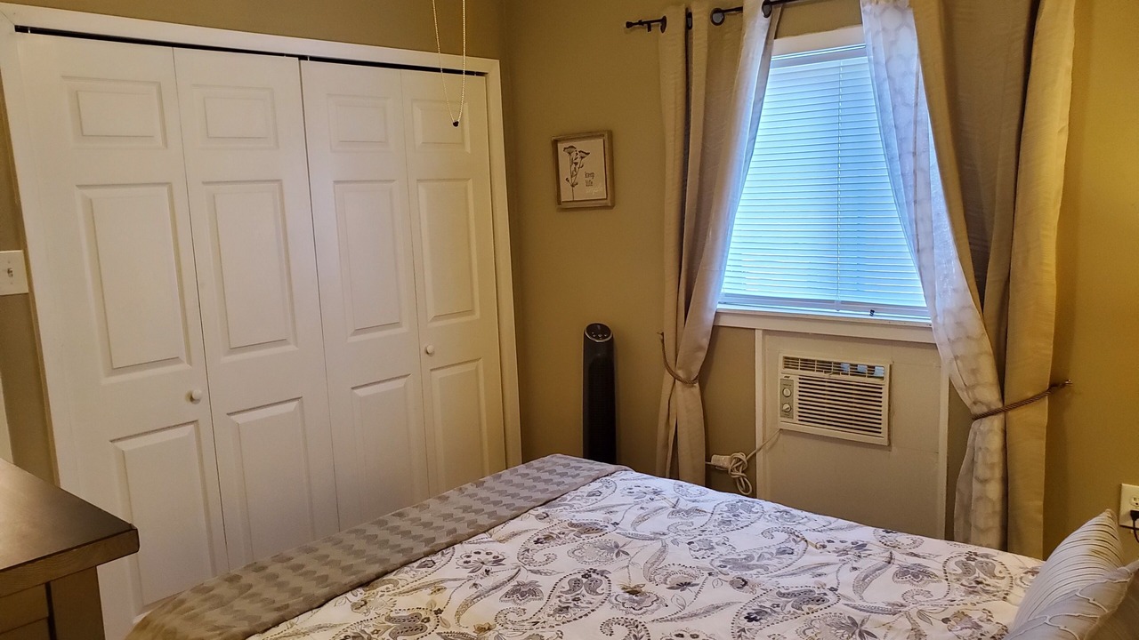 Photo of Bedroom in Springwoods