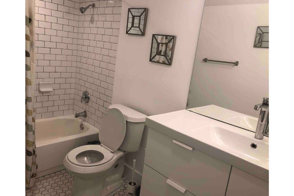 Photo of Bathroom in Johnston Terrace