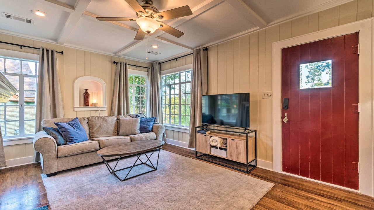 Photo of Livingroom in Hot Springs