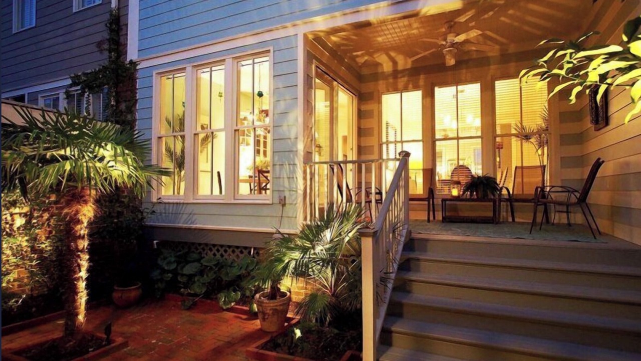 Photo of Patio Balcony in Historic District - North