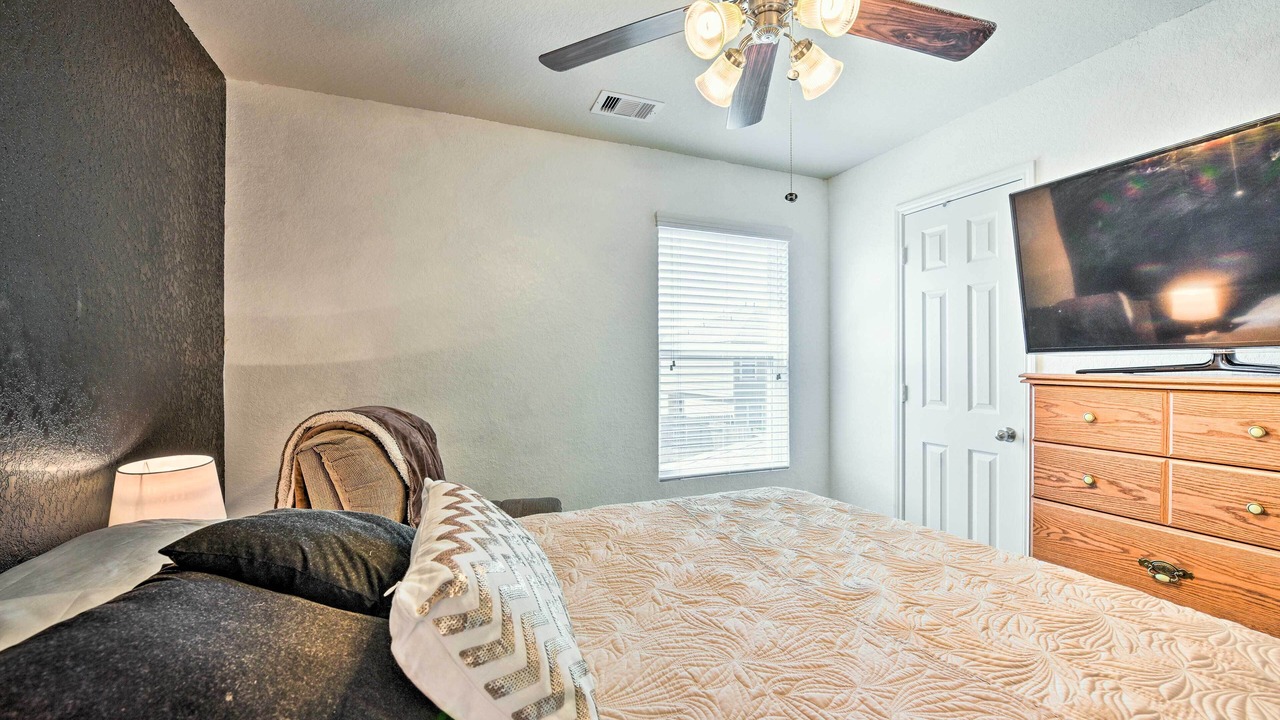 Photo of Bedroom in College Park