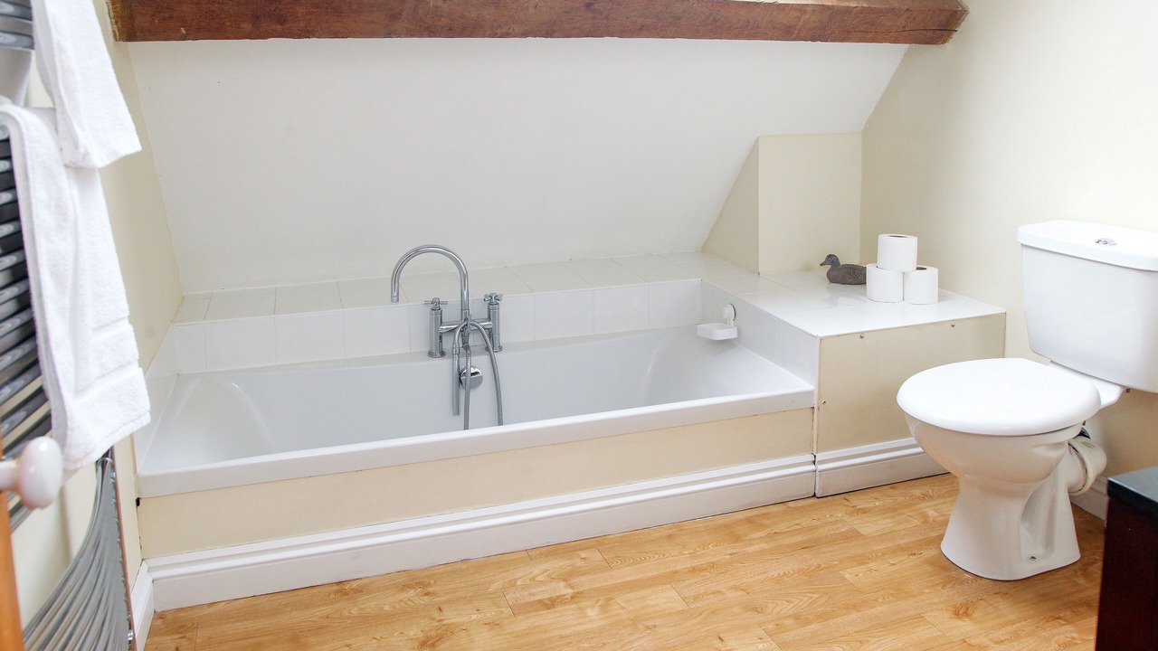 Photo of Bathroom in Kidlington