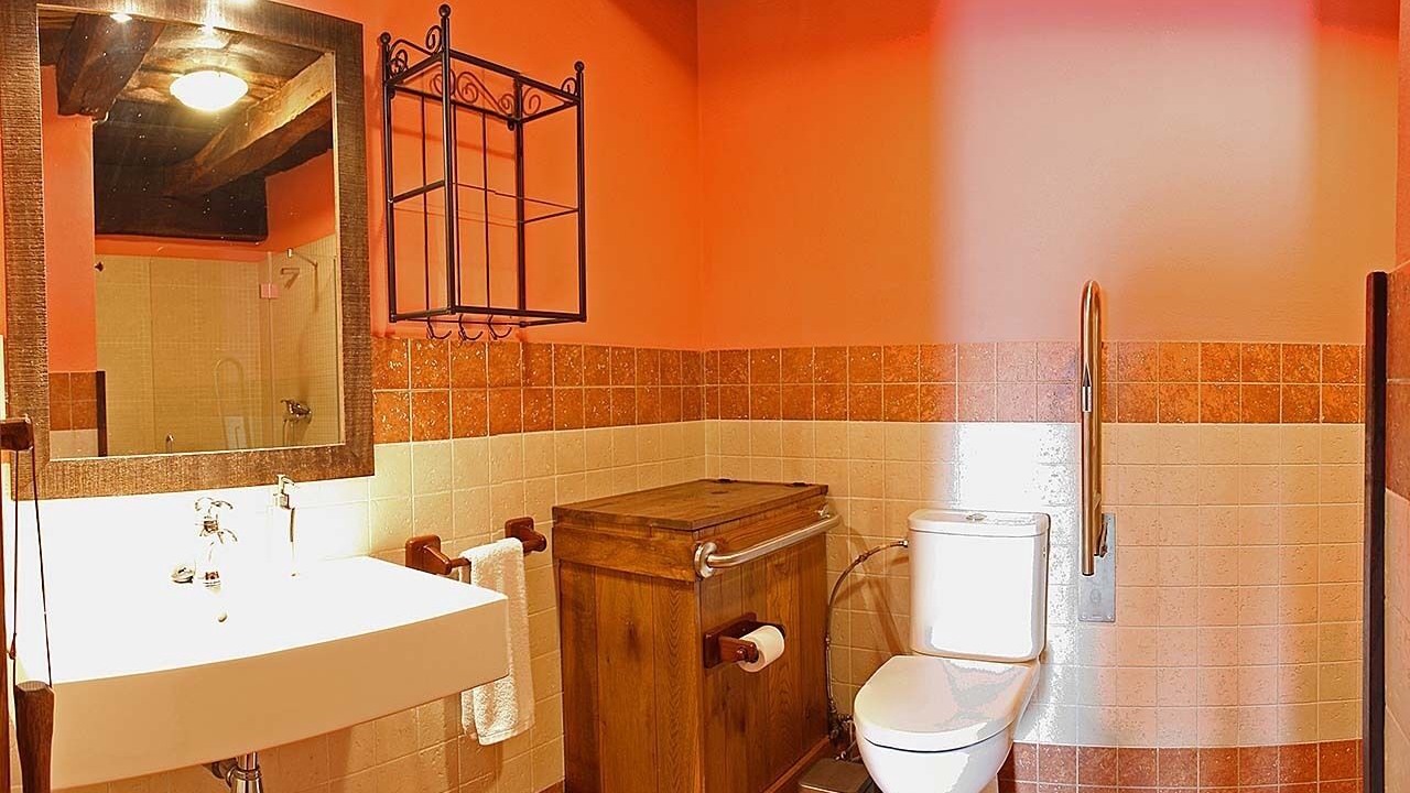 Photo of Bathroom in Larraun