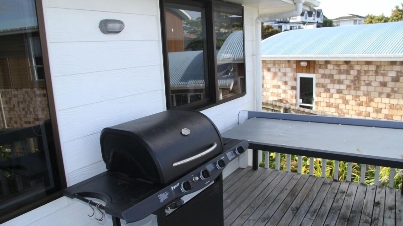 Photo of Others in Snells Beach