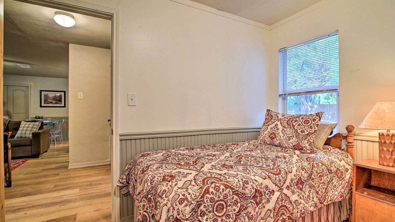 Photo of Bedroom in Utopia